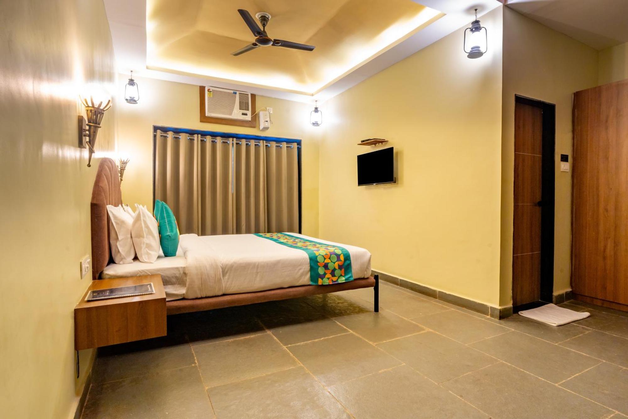 Hotel Treebo Premium Mowgli'S Den, Pench Khawāsa Exterior foto